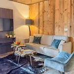 Lounge Διαμέρισμα *