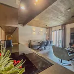 Lounge * アフリッツ
